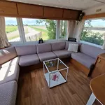 Alpstuga 'como La Flor' Flowerfields Overview! 'airconditioning'