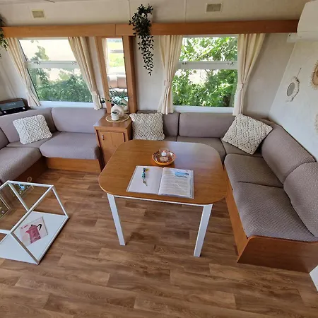 Chalet 'como La Flor' Flowerfields Overview! 'airconditioning' *